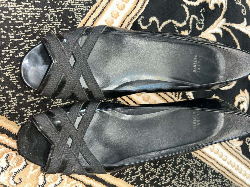 Stuart Weitzman Black Patent Leather Criss Cross Open Toe Pumps Heels Size 11.5M